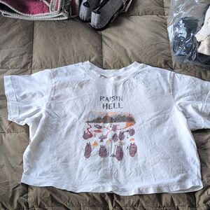 Unfortunate Portrait Raisin Hell Boyfriend Cropped Tee